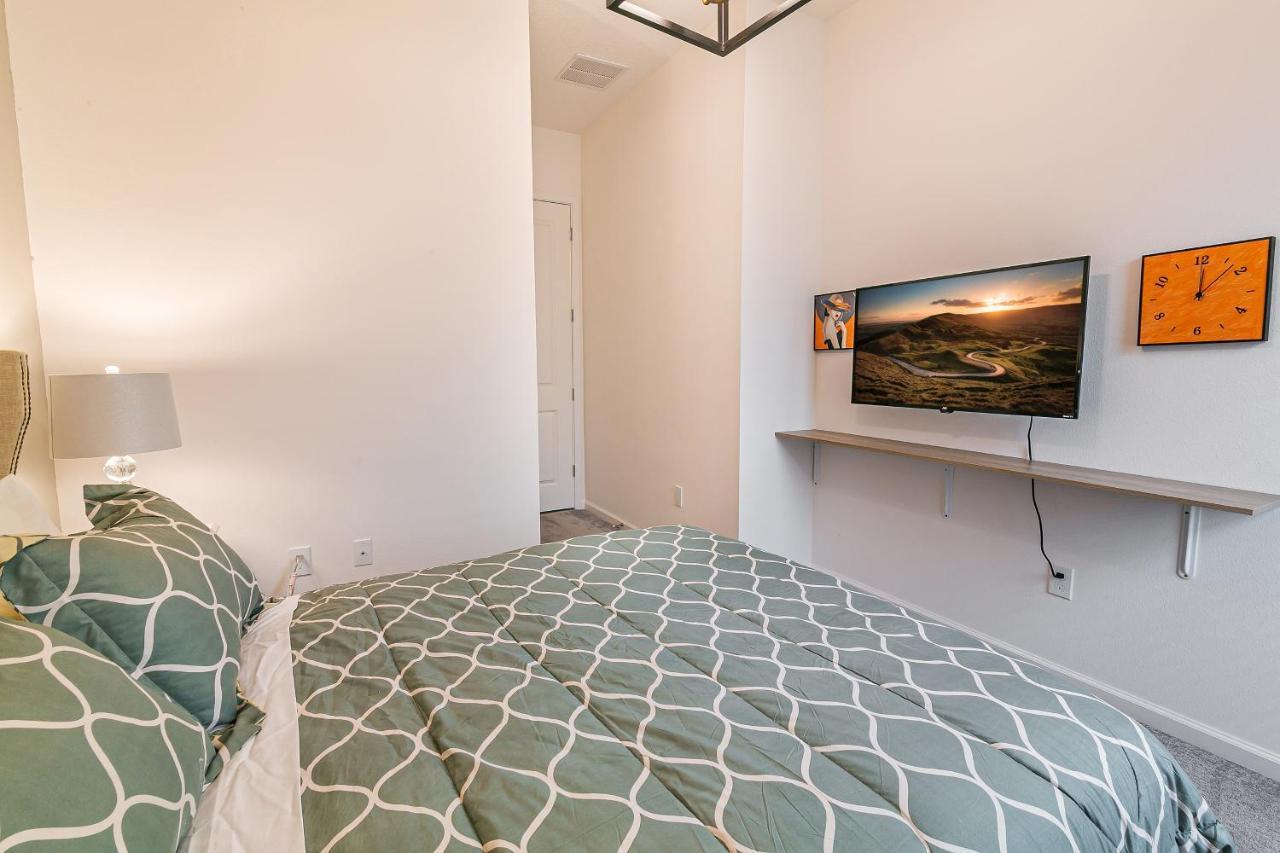 Luxury 12 Bedrooms Pool House 10 Min To Disney4630 Kissimmee Exteriér fotografie